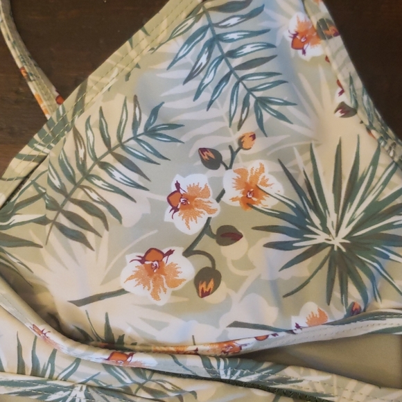 Cabana De Sol Two Piece Bathing Suit - Picture 5 of 5